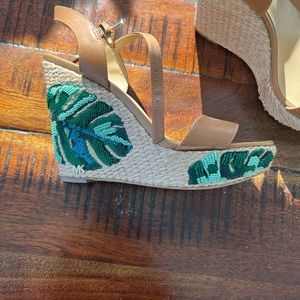 Michael Kors embellished wedges sz 6 1/2